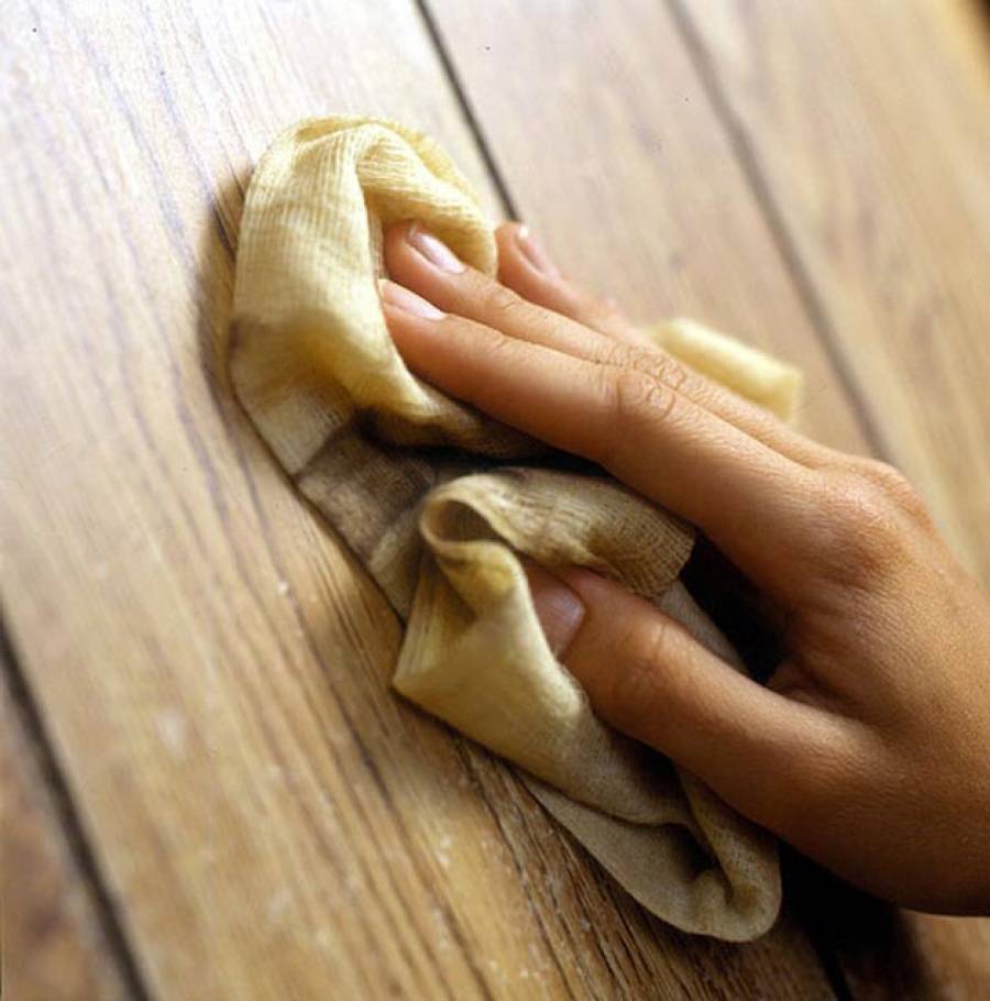 Уход за мансардным окном