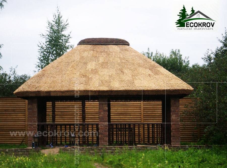 Первая камышовая кровля