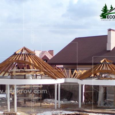 Кровля беседки из дранки. 2008 год