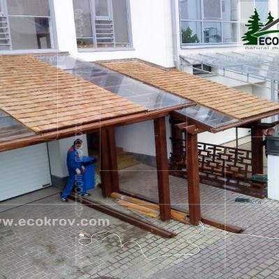 Деревянная кровля. Сосновый бор. 2009 год