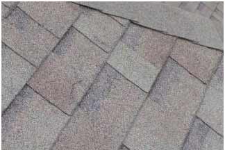 Повреждение сланцевой кровли